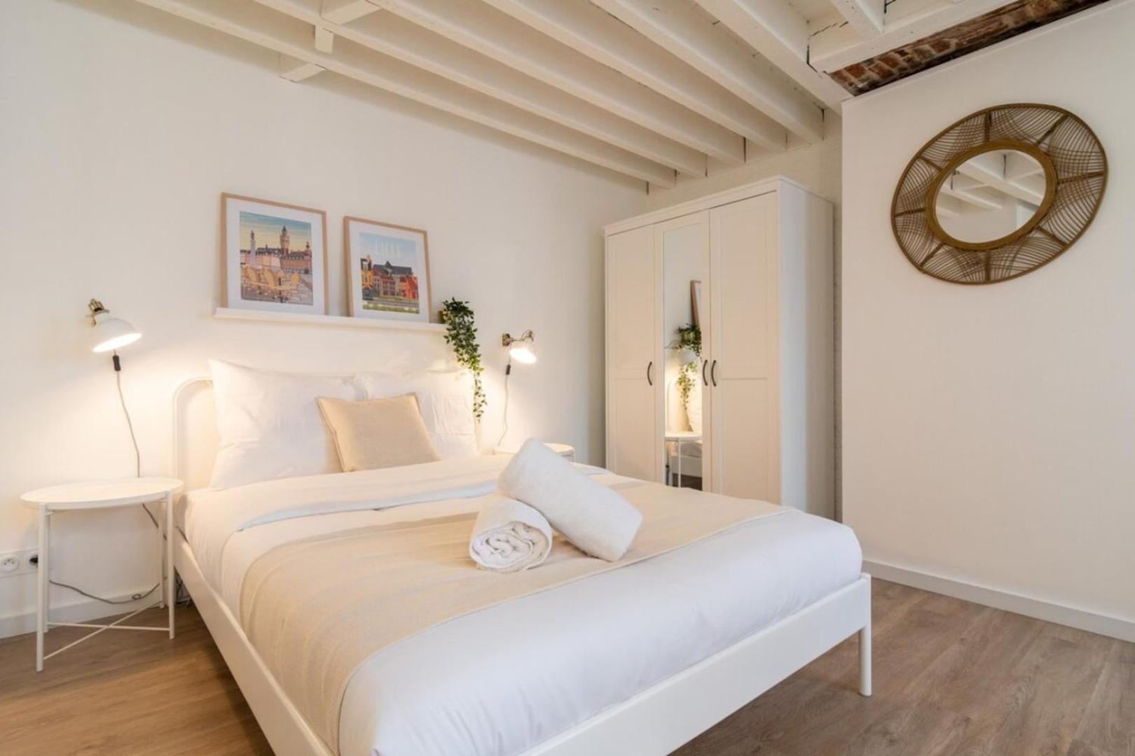Lille Grand-Place Central Studio Экстерьер фото